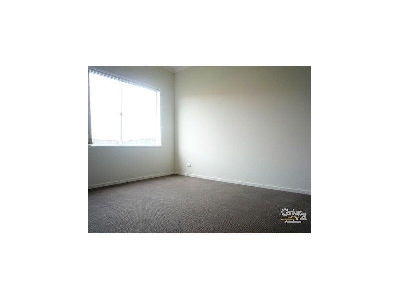 2 Carisbook Circuit, Tarneit VIC 3029