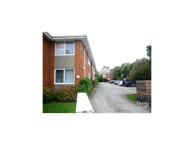 13/10 Heather Avenue, Brooklyn VIC 3012