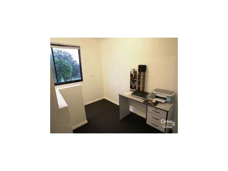 2/30 Yardley Street, Maidstone VIC 3012