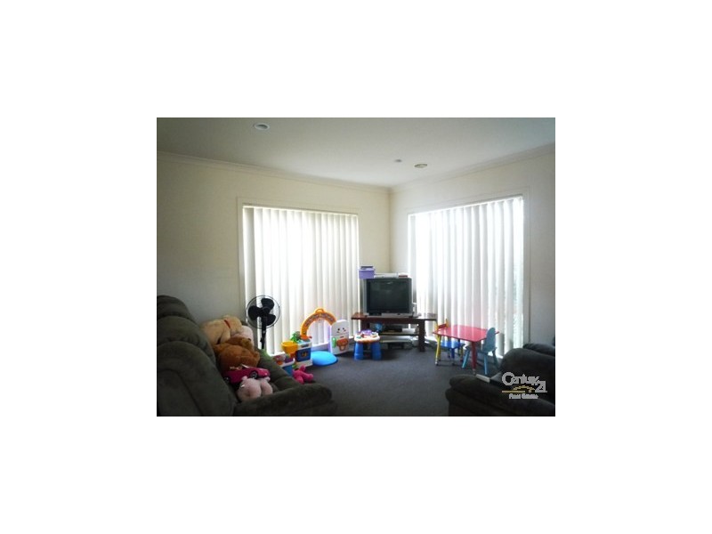 15/15A Hooker Road, Werribee VIC 3030