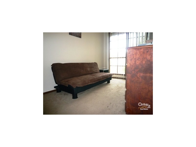 1/180 Queen Street, Altona VIC 3018