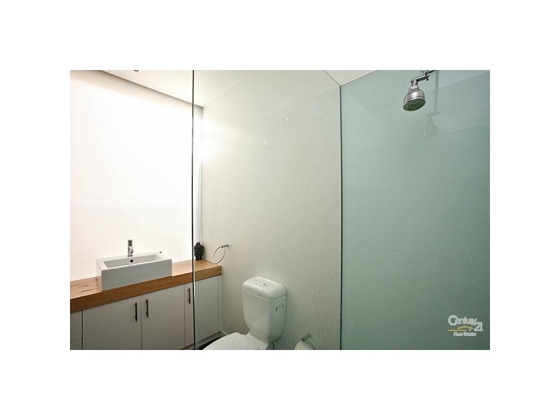 3/237 Esplanade, Altona VIC 3018