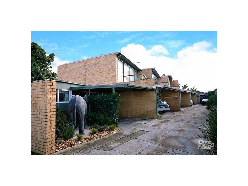 3/237 Esplanade, Altona VIC 3018