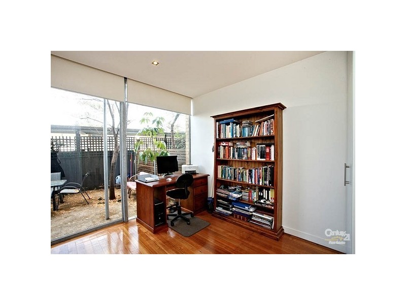 3/237 Esplanade, Altona VIC 3018