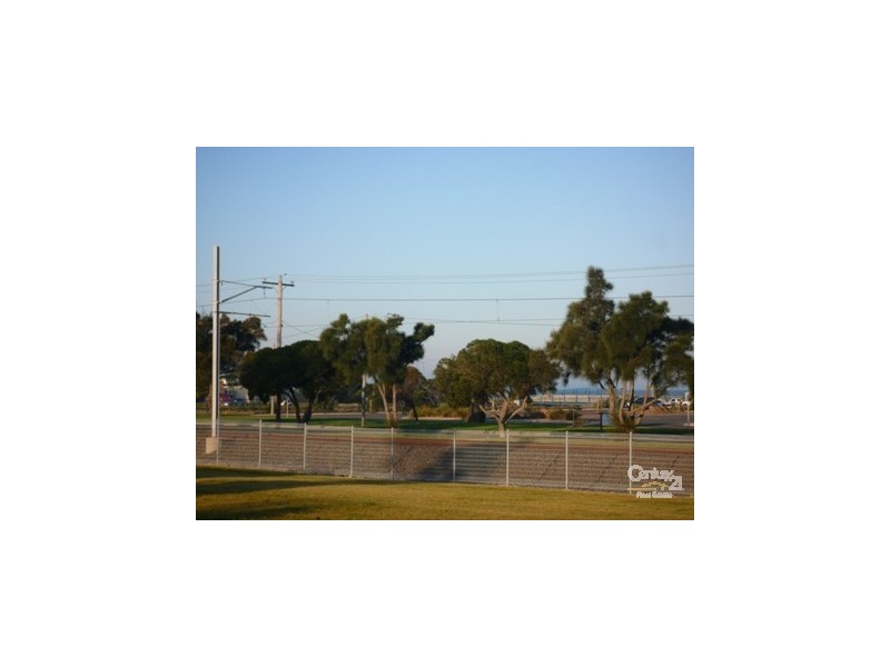 2 Sussex Street, Seaholme VIC 3018