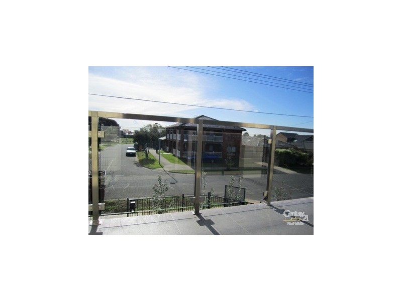 1/43 Burt Street, Altona VIC 3018