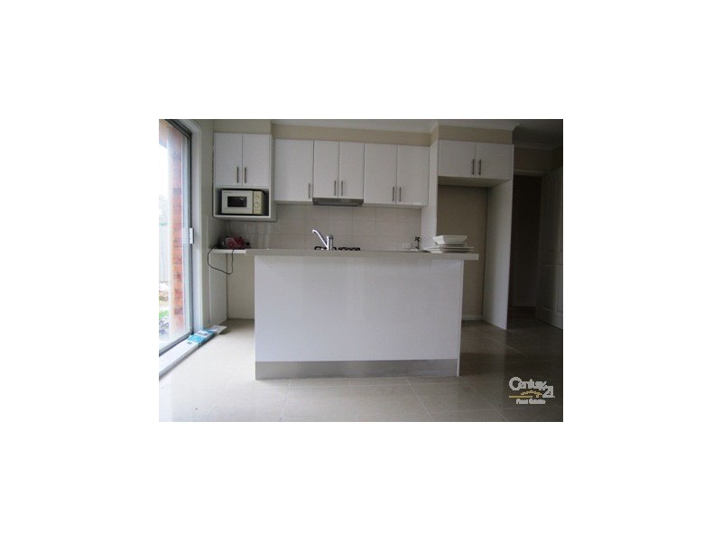 2 Finley Rd, Altona VIC 3018