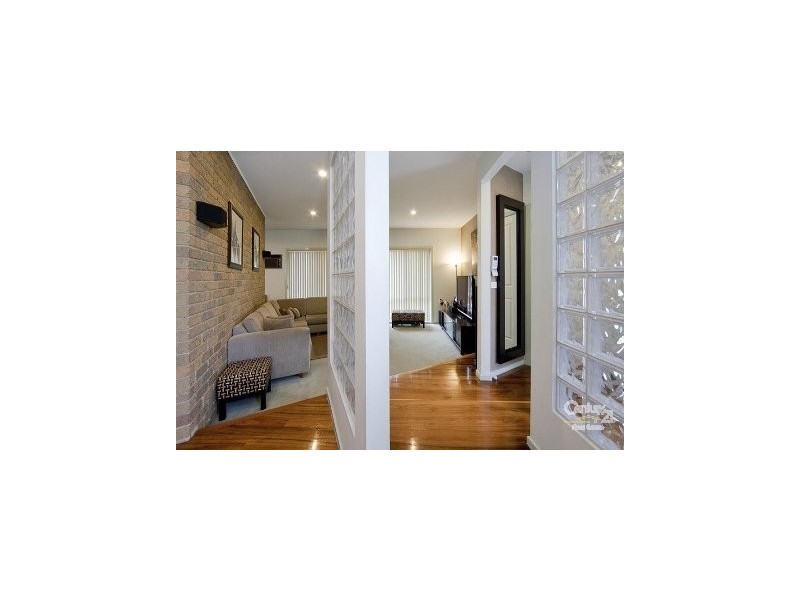 6 Davis Court, Altona Meadows VIC 3028