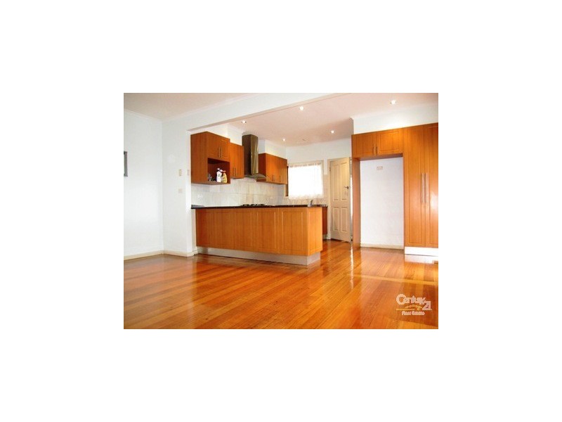 31 First Avenue, Altona North VIC 3025