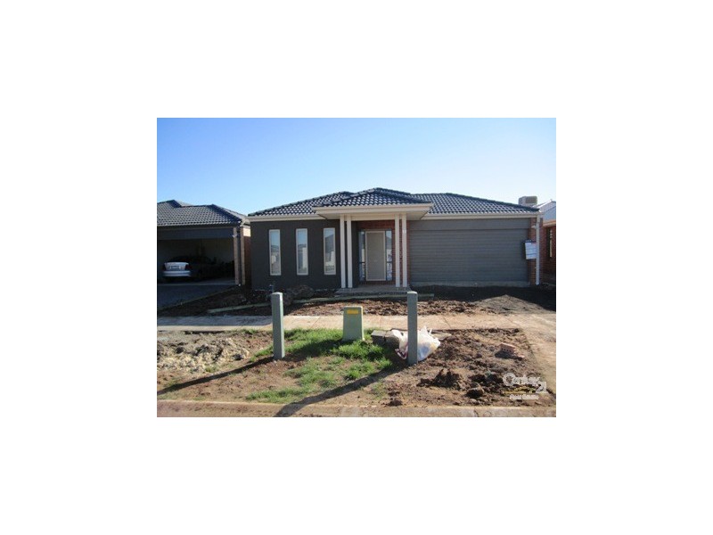 13 Slayton Road, Truganina VIC 3029