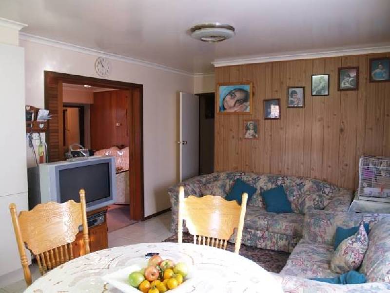 1 Meadows Court, Chadstone VIC 3148