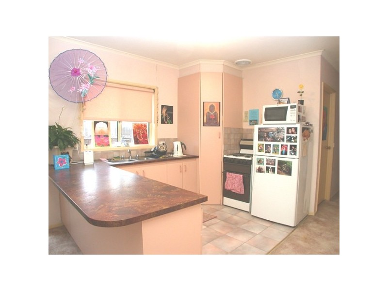 25A Holland Rd, Ringwood East VIC 3135