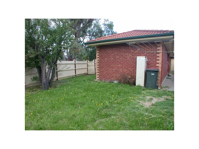 25A Holland Rd, Ringwood East VIC 3135