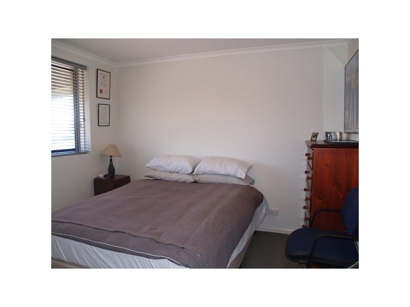 8/18 Bloomfield Road, Ascot Vale VIC 3032