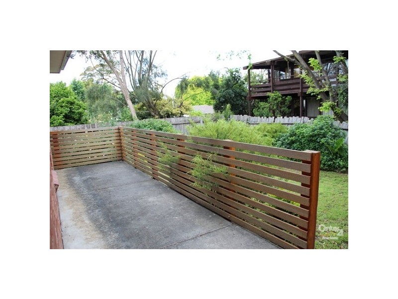 2/8 Sweyn Street, Balwyn North VIC 3104