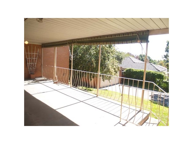 73 Wetherby Rd, Doncaster VIC 3108