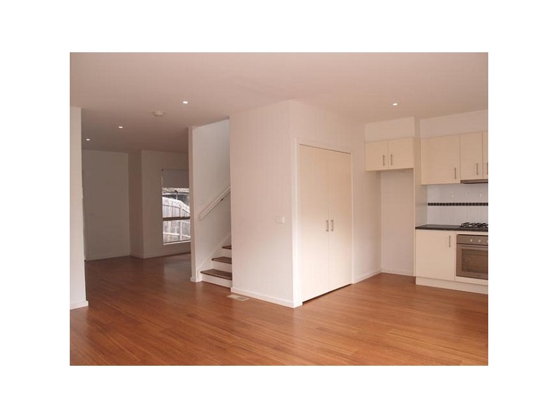 2/84 Wood Street, Templestowe VIC 3106