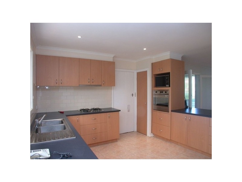5 Toinette Court, Doncaster East VIC 3109
