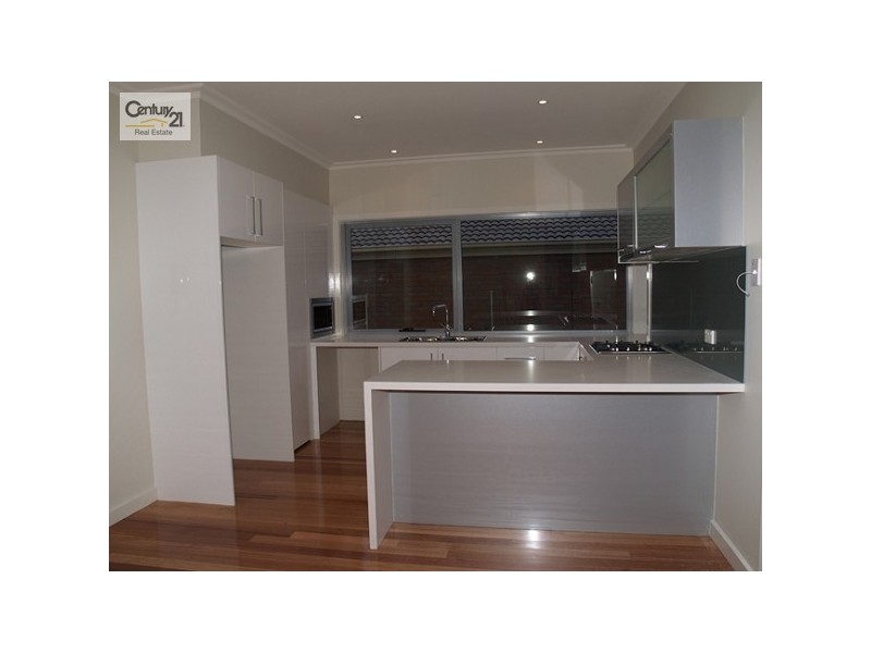 1 /1082 Doncaster Road, Doncaster East VIC 3109