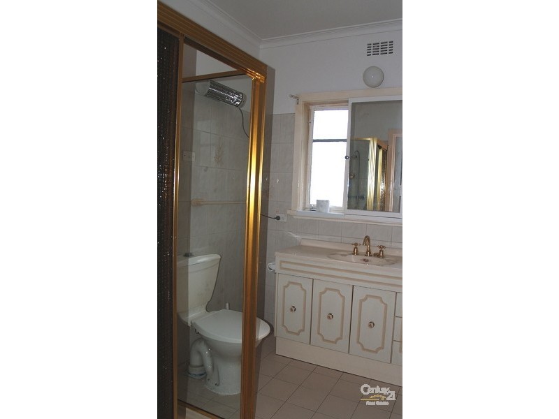 35 Hillingdon Crescent, Doncaster VIC 3108