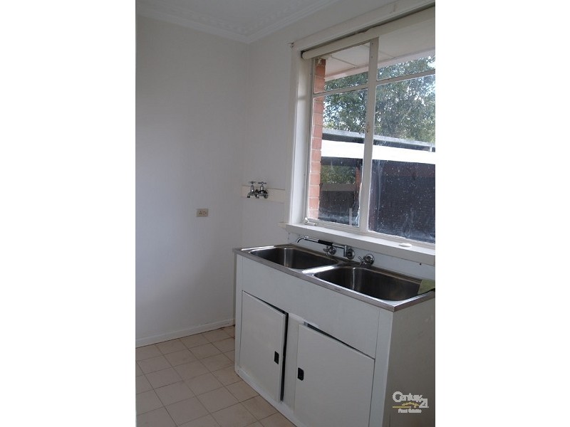 35 Hillingdon Crescent, Doncaster VIC 3108