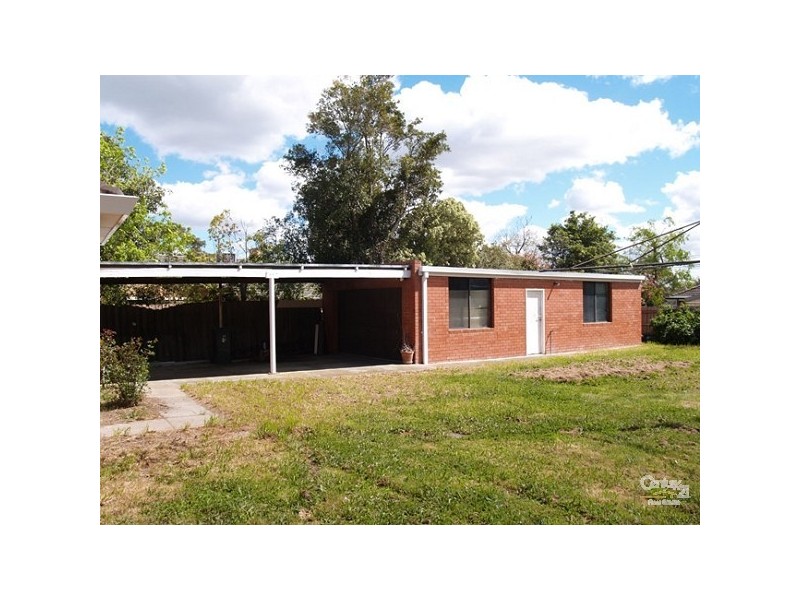 35 Hillingdon Crescent, Doncaster VIC 3108