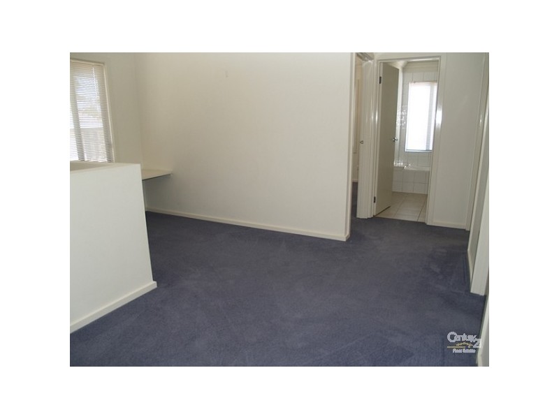 1/46 Boronia Grove, Doncaster East VIC 3109