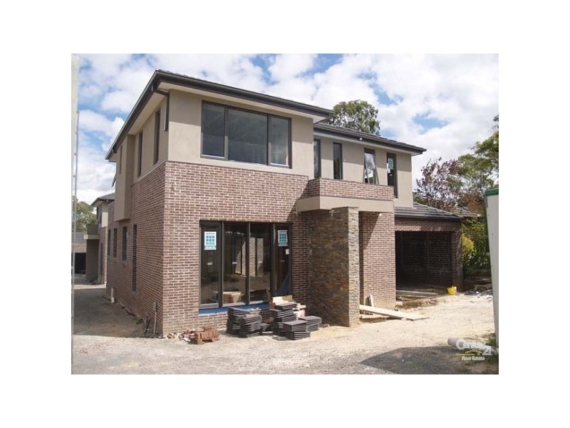 2/4 Rupert Street, Doncaster East VIC 3109