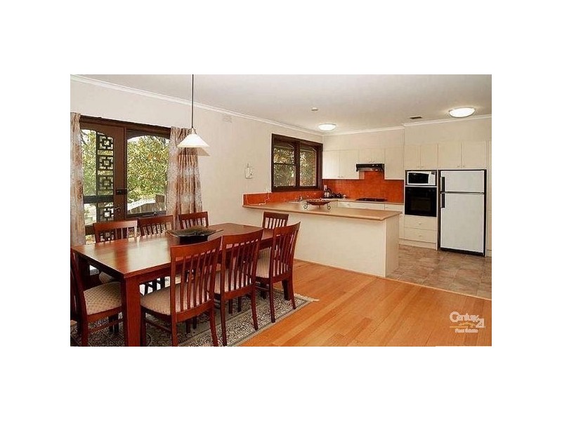 8 Correa Court, Doncaster East VIC 3109