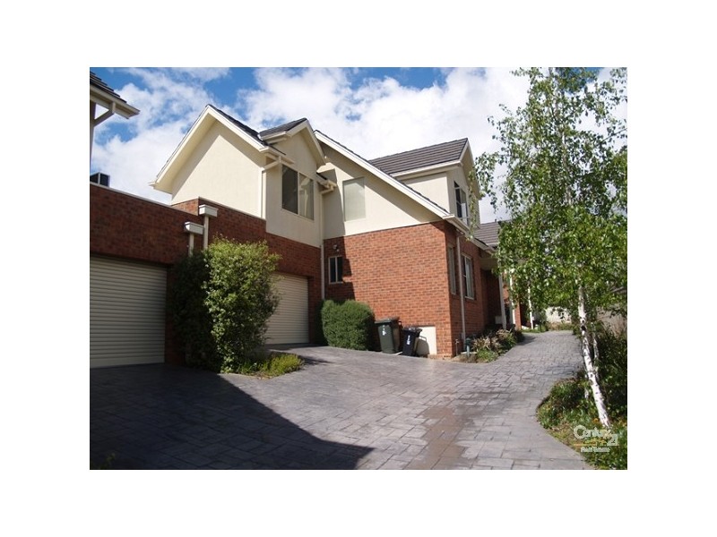 2/8 Roger Street, Doncaster East VIC 3109