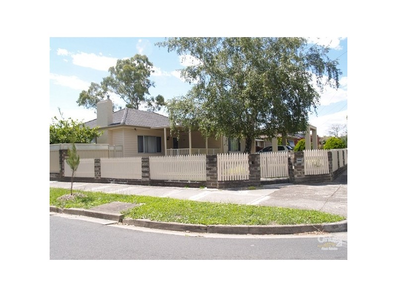 48 BARRY ROAD, Burwood East VIC 3151