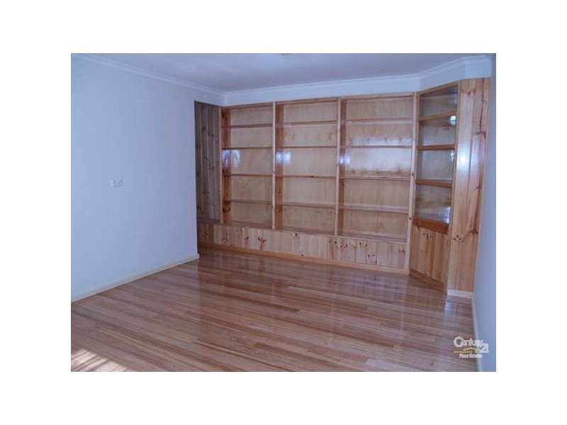 73 Wetherby Rd, Doncaster VIC 3108