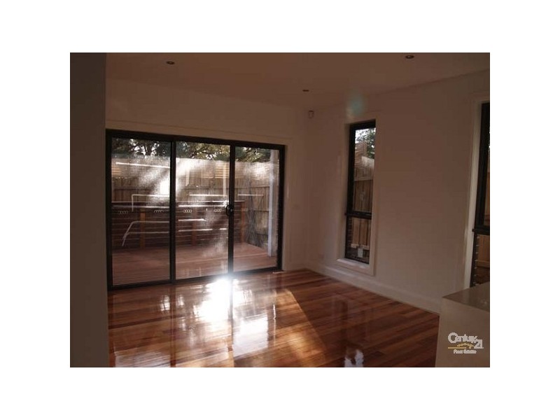 3/4 Rupert Street, Doncaster East VIC 3109