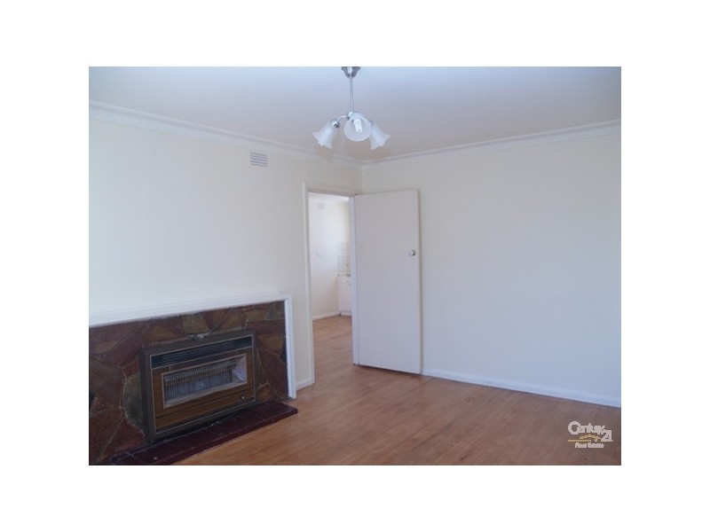 172 Dunne Street, Kingsbury VIC 3083