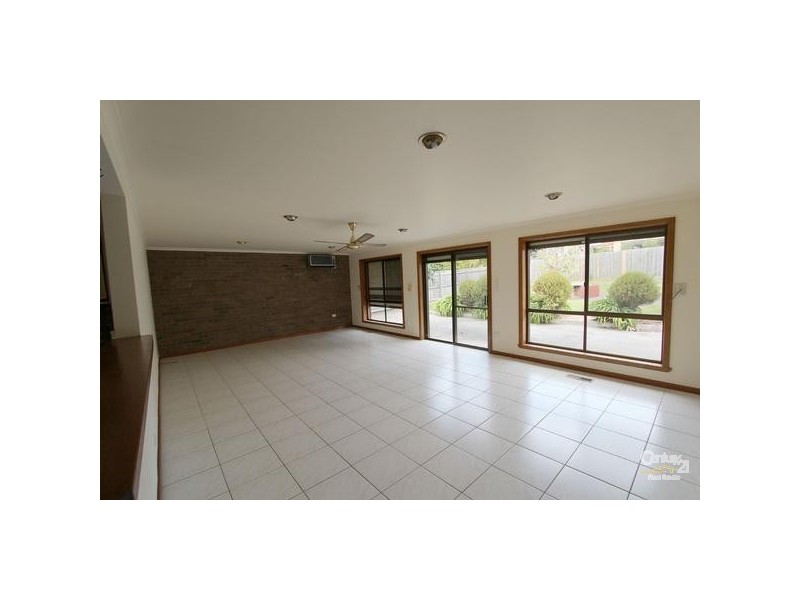 10 Talbot Street, Doncaster VIC 3108