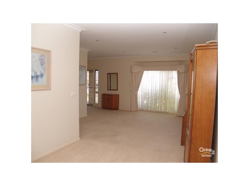 63 MAGGS STREET, Doncaster East VIC 3109