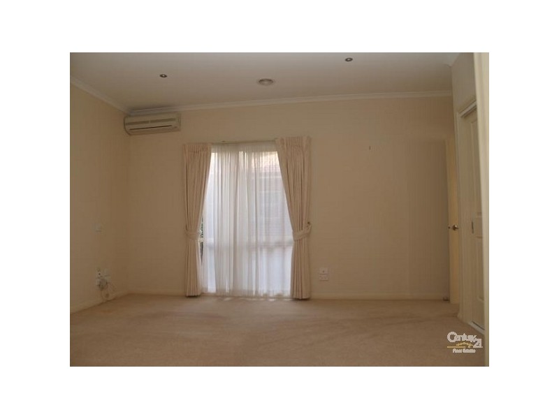 63 MAGGS STREET, Doncaster East VIC 3109