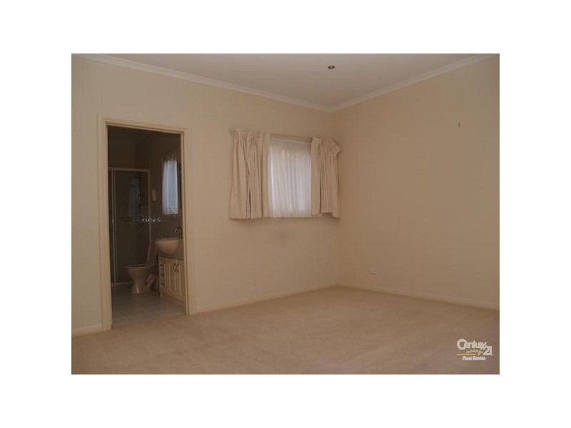 63 MAGGS STREET, Doncaster East VIC 3109