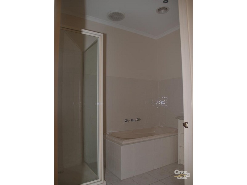 63 MAGGS STREET, Doncaster East VIC 3109