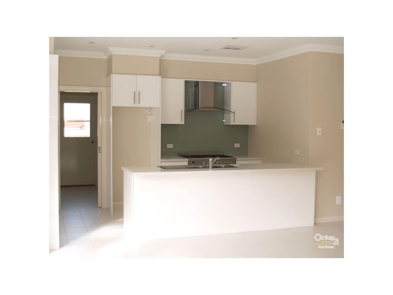 Unit 2/22 Finch Street, Notting Hill VIC 3168