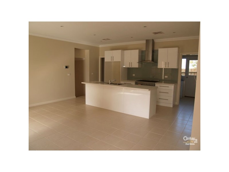 Unit 3/22 Finch Street, Notting Hill VIC 3168