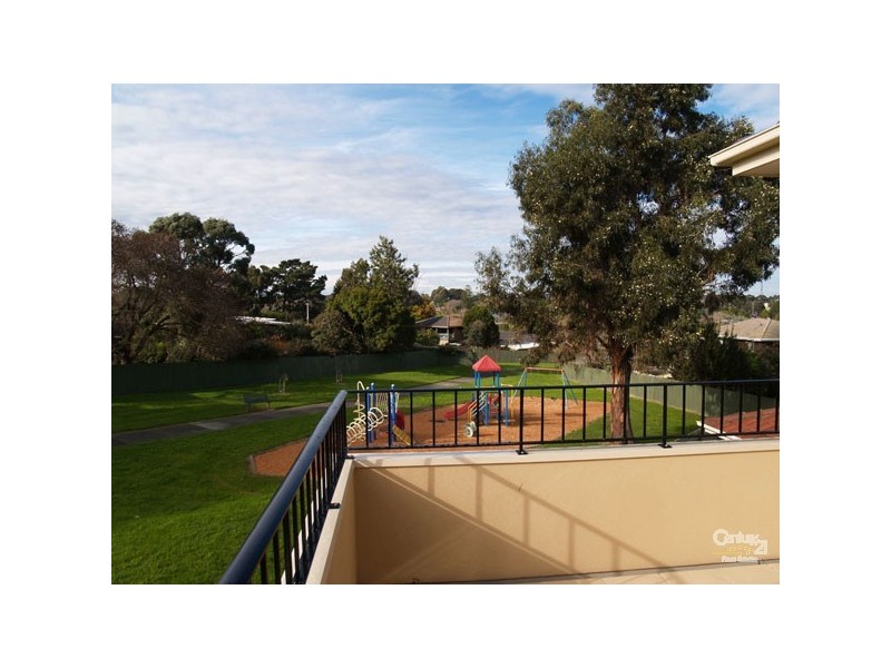 Unit 3/22 Finch Street, Notting Hill VIC 3168