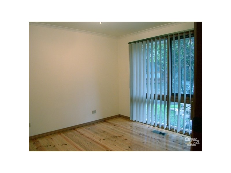 8/32 Ballamore Crescent, Doncaster VIC 3108