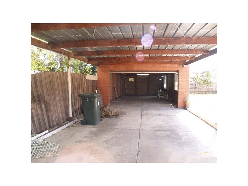 35 Hillingdon Crescent, Doncaster VIC 3108