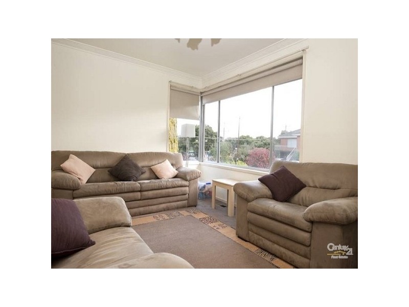 2/12 Park Avenue, Doncaster VIC 3108