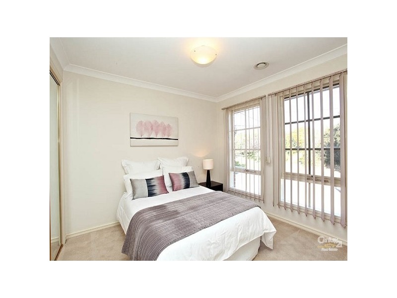 55 Robinson Grove, Bulleen VIC 3105