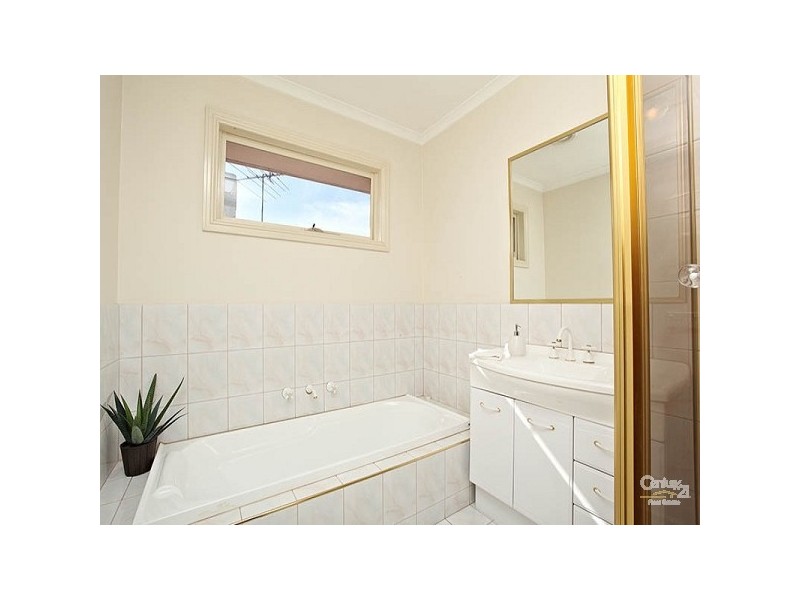 55 Robinson Grove, Bulleen VIC 3105