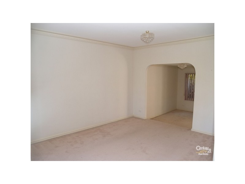 55 Robinson Grove, Bulleen VIC 3105