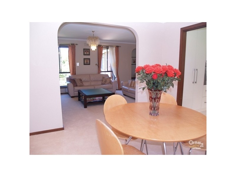 19 Montreal Drive, Doncaster East VIC 3109