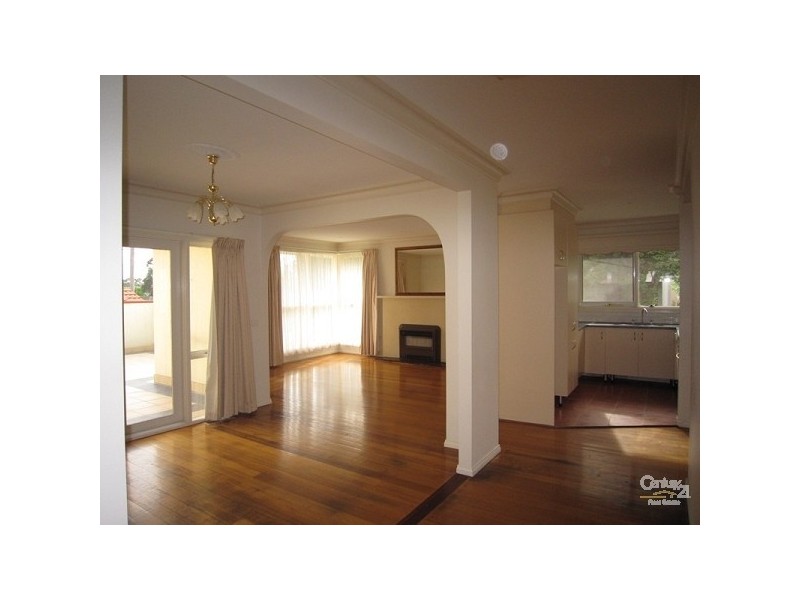 1 Kalimna Crescent, Doncaster VIC 3108